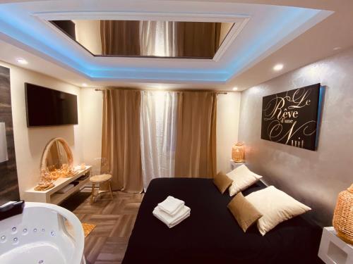 Appartement Le Rêve d'une Nuit suite Amour 12 Rue Poincaré Sarreguemines