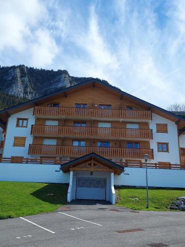 Appartement Le Rhodo Impasse de la combe a l ours Thollon-les-Mémises