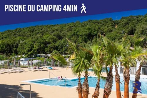 Maison de vacances Le RIVIERA Mobil home avec jardin et terrasse 4965 ROUTE DE GRIMAUD, RD 558 La Garde-Freinet