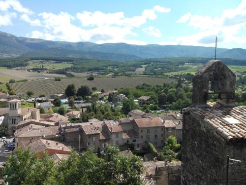 Appartement Le Roubion 300 Chemin du Gap des Tortelles Bourdeaux