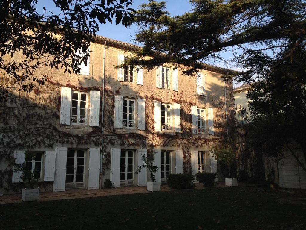 Maison d'hôtes Le Rouzet 10 Boulevard Moliere, 34370 Cazouls-lès-Béziers