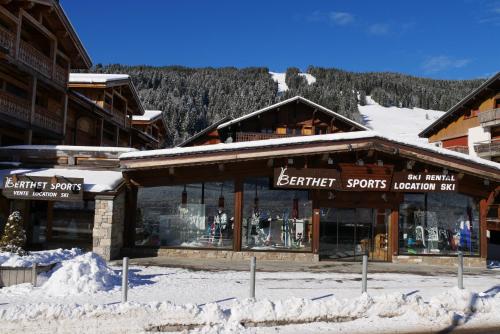 Le Roy des Montagnes à la Ferme des Ramus Les Gets france