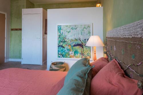 B&B / Chambre d'hôtes Le Rucher des Arts 69 Rue de la Tour Alba-la-Romaine