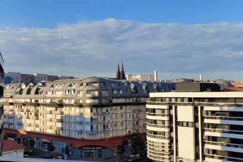 Appartement Le Septième Ciel Clermont-Ferrand cosy en ville 31 52 Rue Bonnabaud Clermont-Ferrand