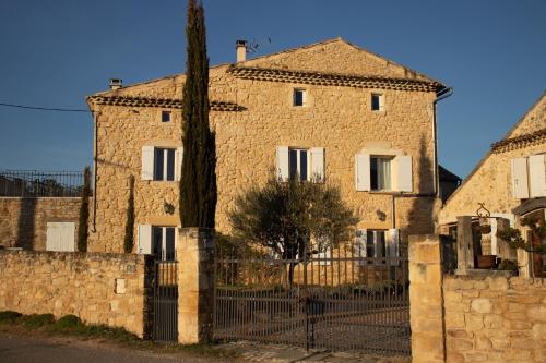 B&B / Chambre d'hôtes Le songe du papillon 515 Chemin de Bagnols Saint-Michel-d\'Euzet