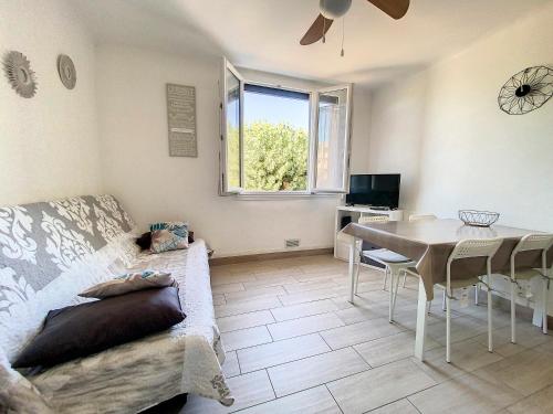 Le St Martin, T2 PARKING, CAVE, WIFI, proche centre Frontignan france