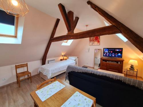 Le Studio - Appartement meublé tout confort Centre ville Pont-Sainte-Maxence france