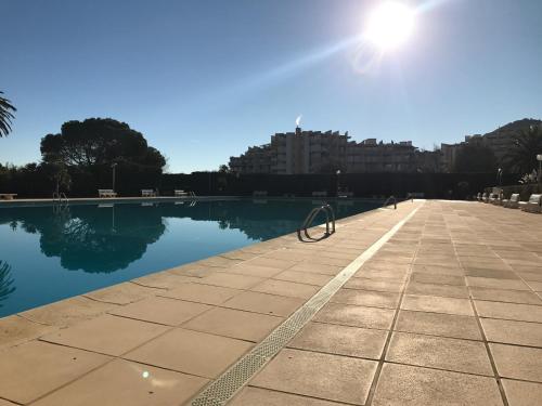 Appartement Le Surcouf Cannes Marina 150 Allée de la Marine royal Mandelieu-la-Napoule