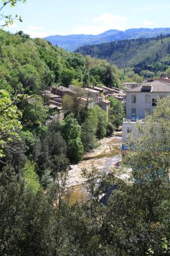 Maison d'hôtes Le Therminus chambres d hôtes 24 Grand-Rue des Thermes Rennes-les-Bains