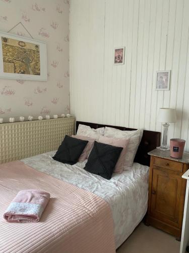B&B / Chambre d'hôtes Le Trianon 6 rue du Trianon Le Bourgneuf-la-Forêt