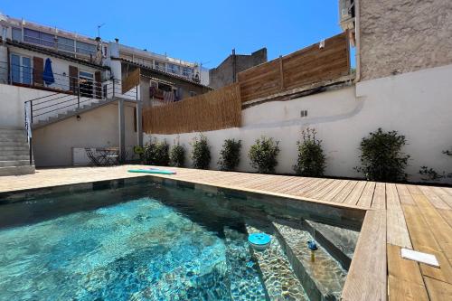 Maison de vacances Le tropical  Piscine et terrasse  Centre-Ville 203 Avenue de la Capelette Marseille
