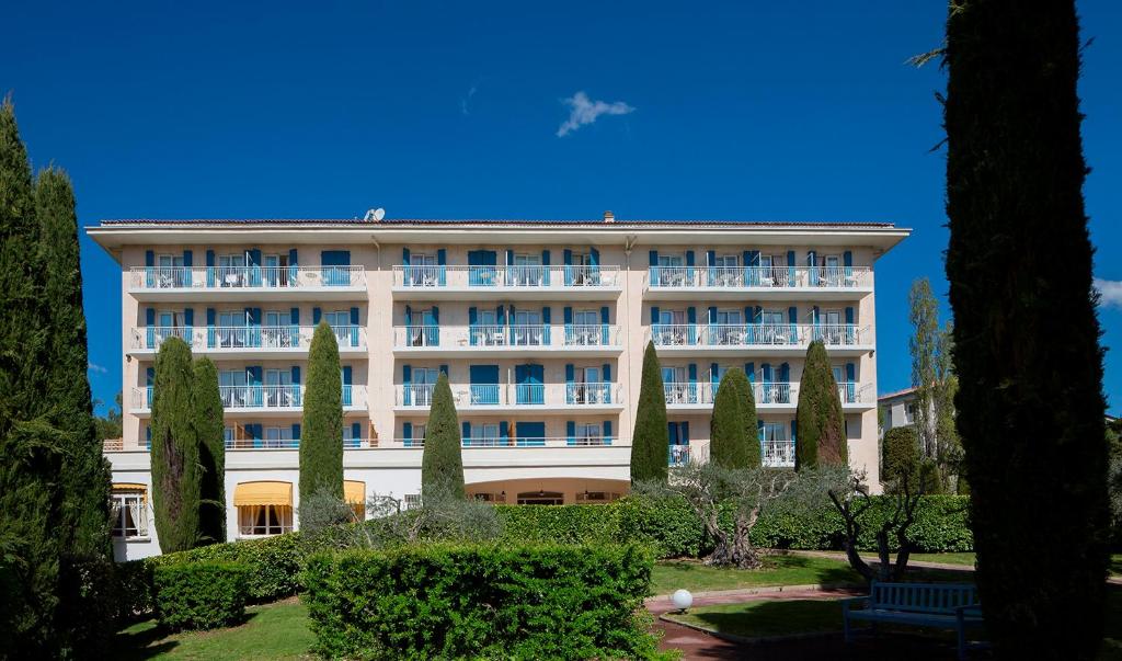 Hôtel Le Verdon 43, avenue du Colombier, 04800 Gréoux-les-Bains