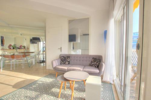 Le Versaille two bedrooms Cannes france