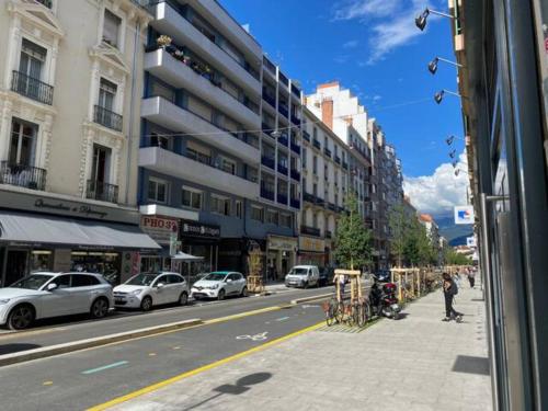 Appartement Le Zen appartement balnéo Grenoble 31 Cours Berriat Grenoble