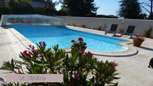 B&B / Chambre d'hôtes LeClos Fleuri 1 Rue de Greffier Vineuil