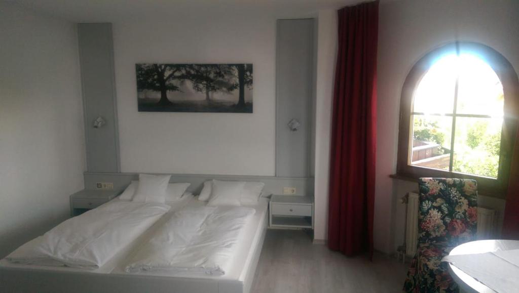 Hôtel Leiselheimer Hof 3 Meerweinstraße, 79361 Sasbach am Kaiserstuhl
