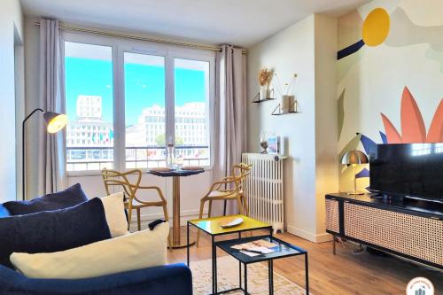 Appartement Les 4 Saisons   Volcan Niemeyer & Bassin 43 Rue Gustave Lennier Le Havre