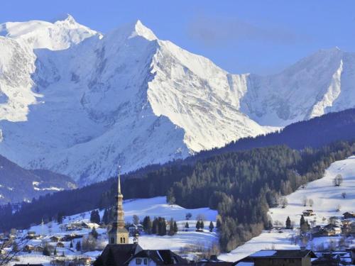 Les Aiguilles De Warens Combloux france