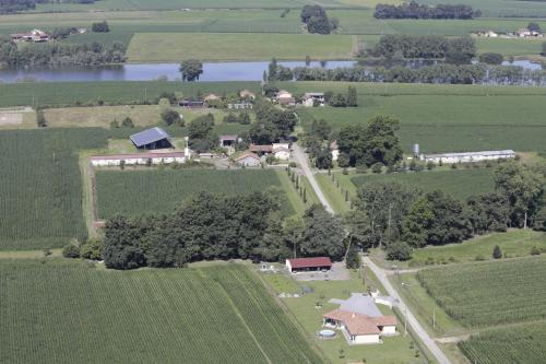 Les Amandiers de Jade Saint-Agnet france