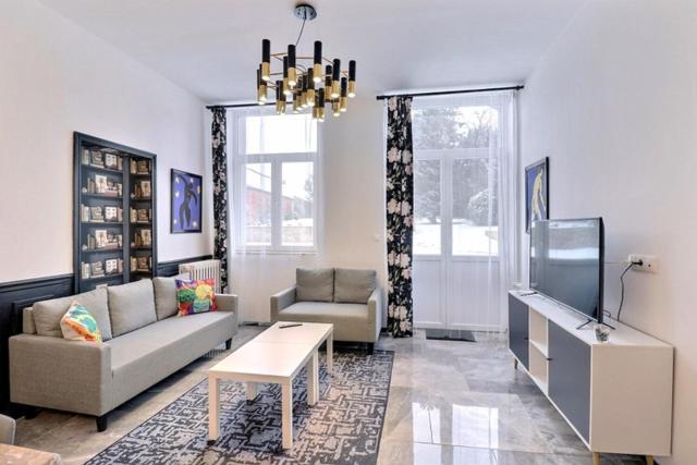 Appartements Les Appartements Fénelon 21 Rue du Maréchal Mortier, 59360 Le Cateau
