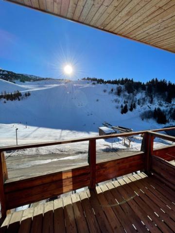 Appartement Les Balcons du Recoin - Duplex 4 personnes au pied des pistes 49 Rue des Gentianes, 38410 Chamrousse