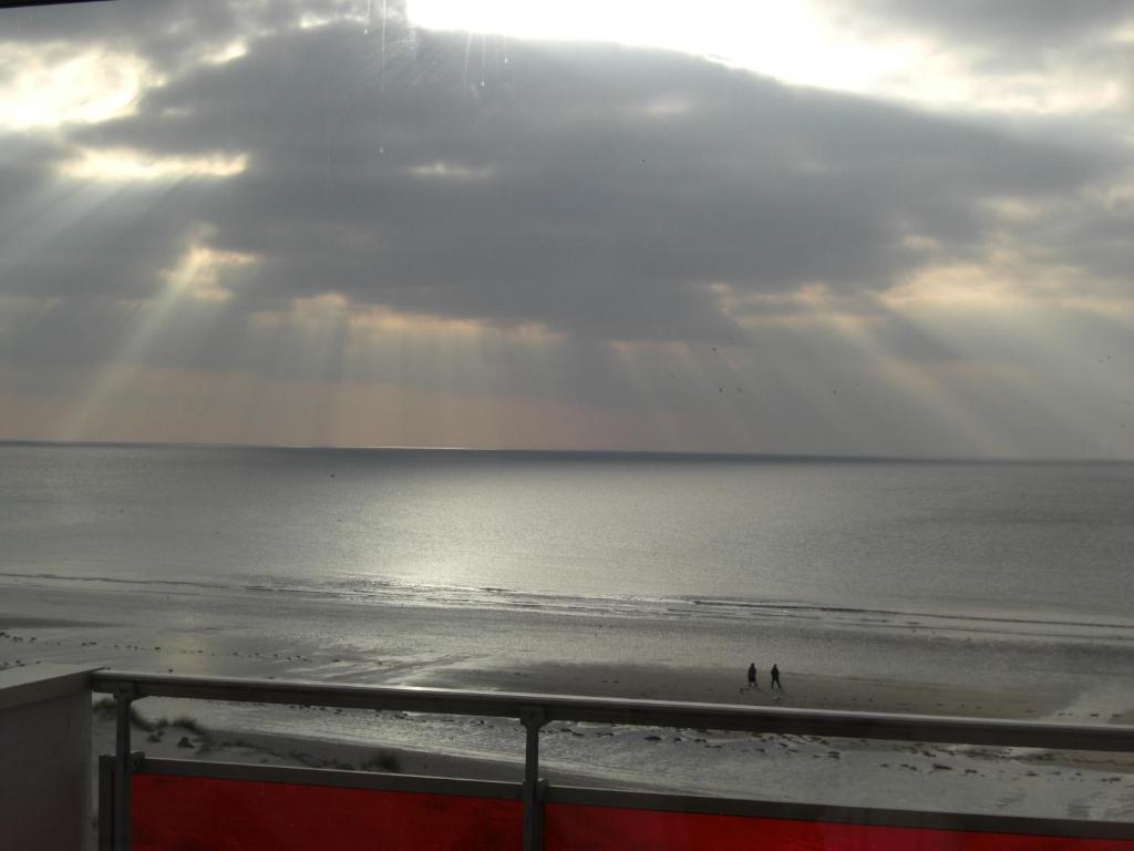 Appartement LES BALCONS ROUGES - FACE MER Esplanade de Sainte-Cécile, 62176 Sainte-Cécile-Plage