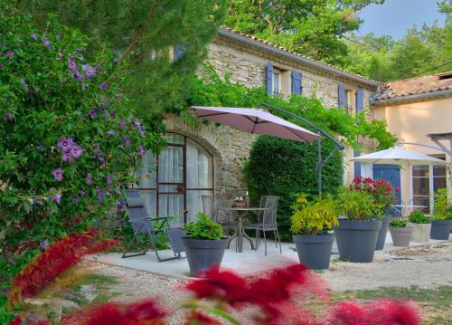 Les Beaux Chenes Pont-de-Barret france