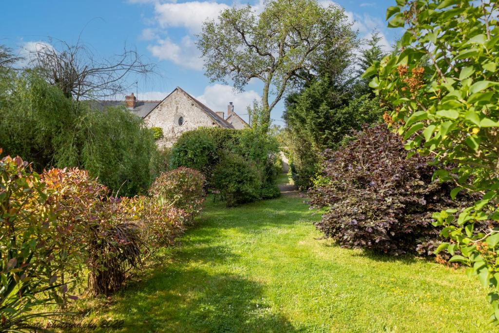 Maisons de vacances Les Bocages, gîtes de charme en Val de Loire, piscine chauffée 12 Rue du Petit Saint-Laumer, 41150 Monteaux