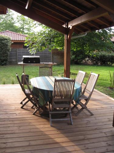 Villa les cabanes de l'océan - la grande cabane confort villa 7, domaine de la Prade, 70 route de la gravière. Messanges