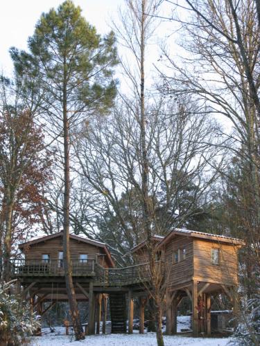 Maisons de vacances Les Cabanes du Tertre La Faurie Urval