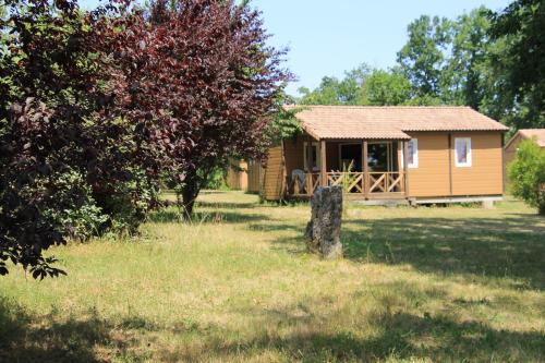 Camping Les chalets de Dordogne lieu dit le moutard Razac-dʼEymet