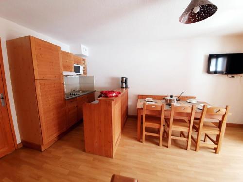 Appartement Les Chalets Des Rennes - VARS - T3 DUPLEX 6 personnes - CDRB41 ROUTE DU COL - QUARTIER FONTBONNE Vars