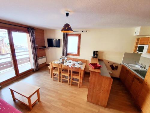 Appartement Les Chalets Des Rennes - VARS - T3 DUPLEX 6 personnes - CDRG32 ROUTE DU COL - QUARTIER FONTBONNE Vars