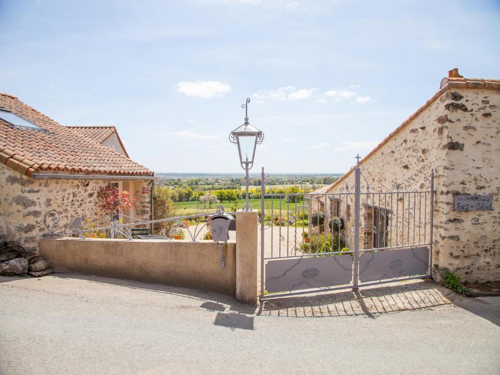 B&B / Chambre d'hôtes Les Chambres de la Forge des Collines La Creuliere 14 Chemin des Collines, 85500 Les Herbiers