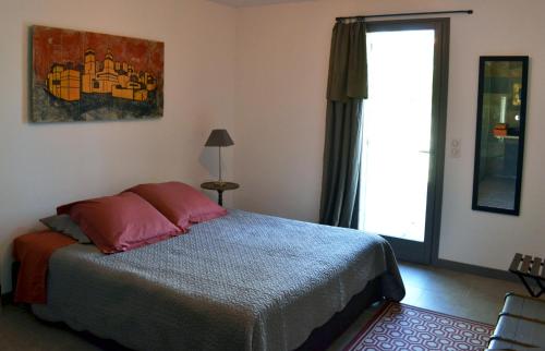 B&B / Chambre d'hôtes Les Chêneslierres 4 rue du serpolet Lourmarin