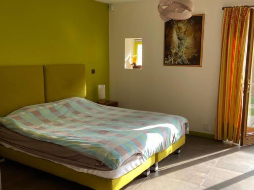 B&B / Chambre d'hôtes Les Crinieres En Brie 485 Rue de la Mairie Saint-Ouen-en-Brie