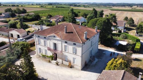 Maison d'hôtes Les Croque-Notes, chambres et table d'hôtes 55 Rue de Chez Poupot Lorignac