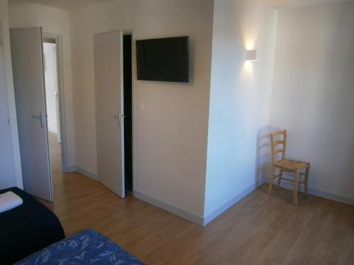 B&B / Chambre d'hôtes Les Dimathal 91 rue du breuil Mens