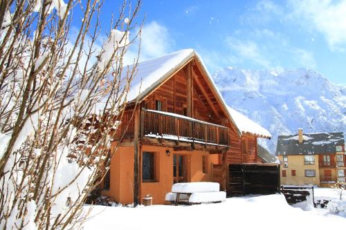 Les Elfes Hameau des Chazals Nevache Hautes Alpes Névache france