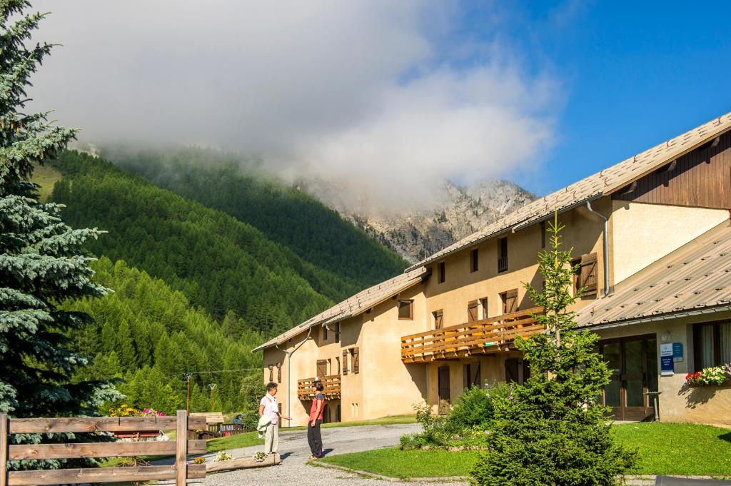 Village vacances Les Esquirousses Hameau de Brunissard, 05350 Arvieux