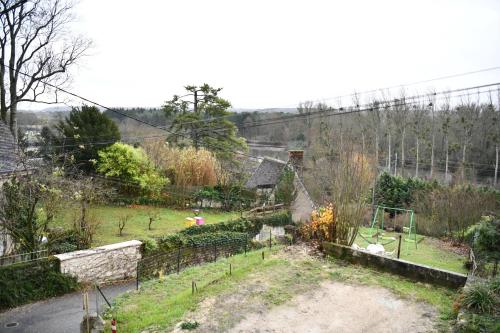 Appartements Les Gîtes des Châteaux, gîtes troglodytiques 6 chemin de la croix bardin Bourré