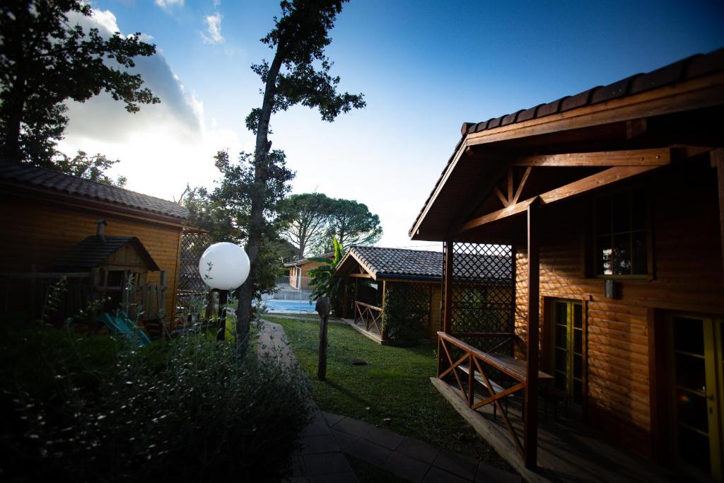 Maisons de vacances Les gîtes des Palombes 375A Chemin de Pourradel, 31620 Fronton