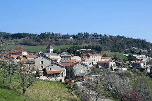 Les Gîtes du Couvent en Ardèche - Gîte de groupe Nozières france