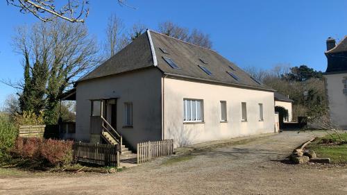 Les Gîtes du Manoir de Keryvon Saint-Derrien france