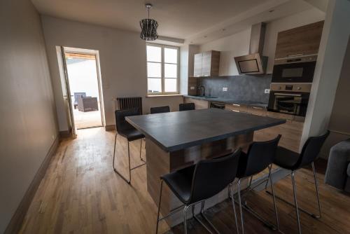 Appartement Les Gites Historiques 3 rue Abbe Germini Mirecourt