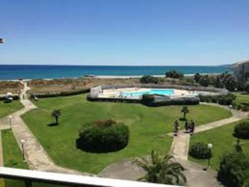 LES GOELLETTES : vue mer et piscine Saint-Cyprien france