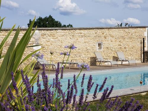 Maison d'hôtes Les Hauts De Chalonne Lieu dit chalonne 27 Rue Corneille Le Gond-Pontouvre