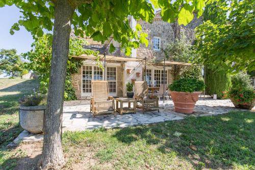 Les Hiboux du Domaine du Moulin Étables france