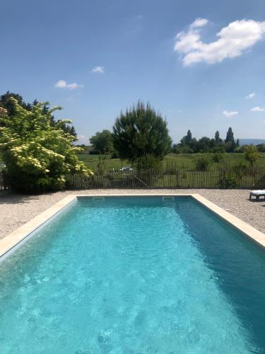 B&B / Chambre d'hôtes Les intérieurs d'Angèle Les Valayans 214 Chemin de la Mirayette Pernes-les-Fontaines