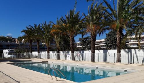 Appartement Les jardins d'Antibes LES JARDINS D'ANTIBES 60 bis boulevard du Val Claret Antibes